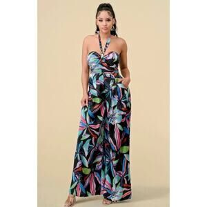 LILLY'S KLOSET -NWT- Halter Neck Smocked Wide Leg Jumpsuit | Medium